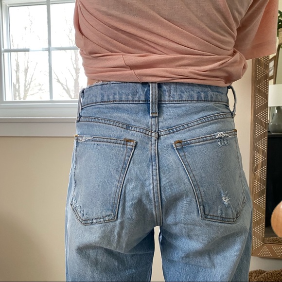 Medium-Light wash Abercrombie and Fitch jeans size 25 - Picture 5 of 6